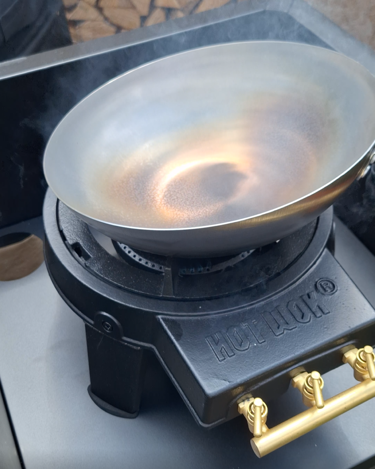 How to Season Your Carbon Steel Wok: The Ultimate Guide